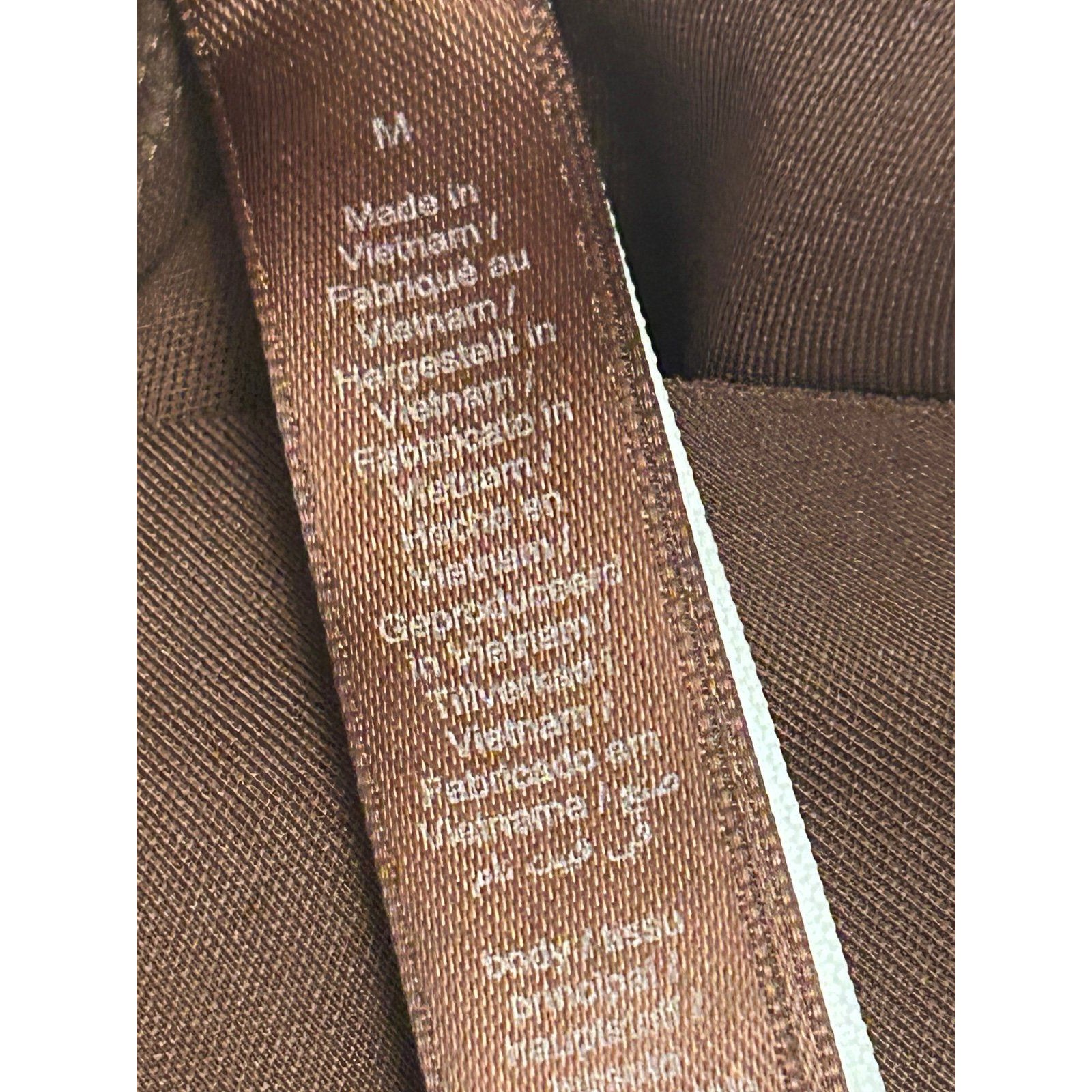 Skims Body Plunge Unlined Bodysuit Medium Cocoa New With Tags — image 4 of 5